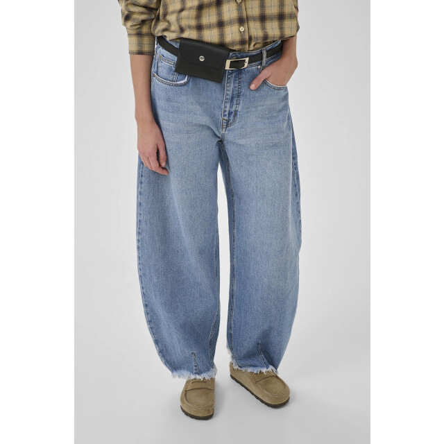 My Essential Wardrobe 10705259 lucy loose balloon 10705259 Lucy Loose balloon large