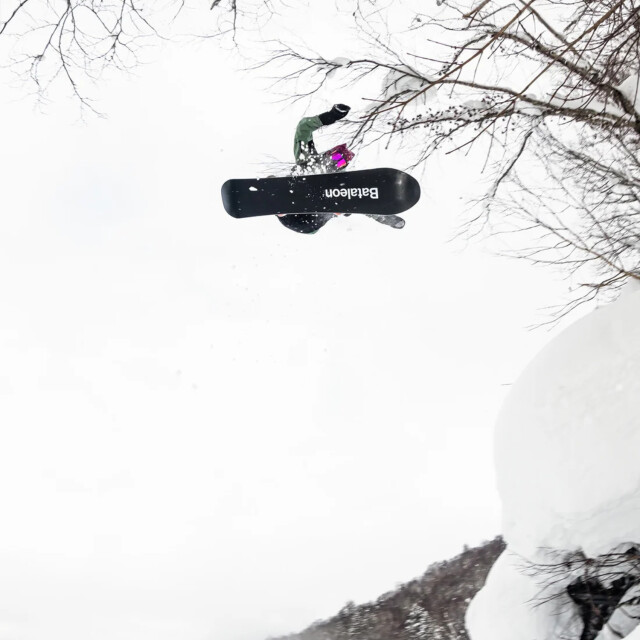 Bataleon All-mountain snowboard BA.26.10.THST large