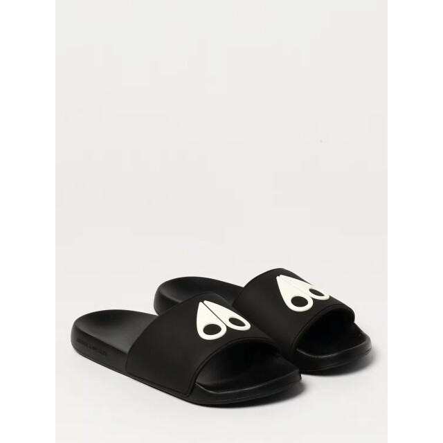 Moose Knuckles Logo icon sport slide 161502831 large