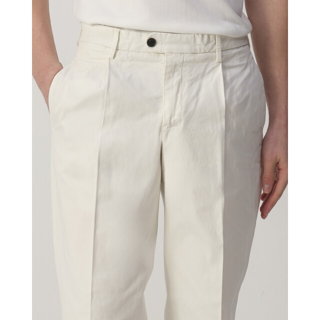 Profuomo Chino 108113-001-48 large