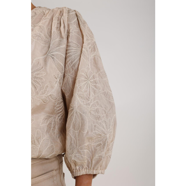 Nukus Nks02208 9 lynn blouse embroidery sand NKS02208 9 large