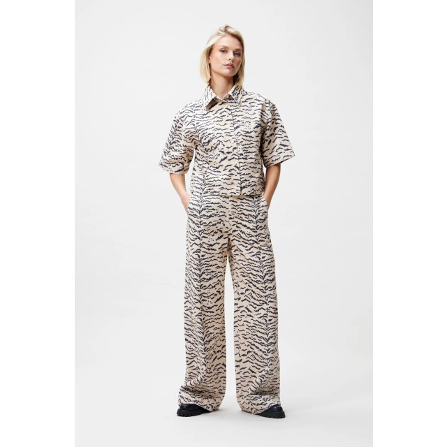 Catwalk Junkie 2601021610 tiger denim blouse 2601021610 Tiger denim blouse large