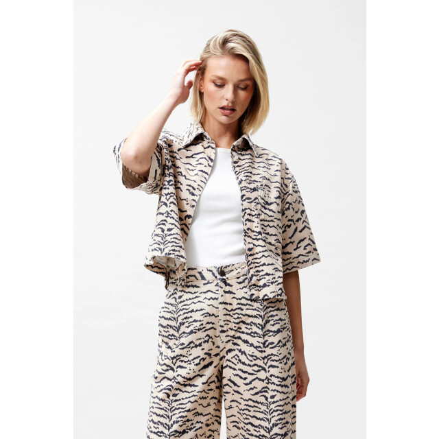 Catwalk Junkie 2601021610 tiger denim blouse 2601021610 Tiger denim blouse large