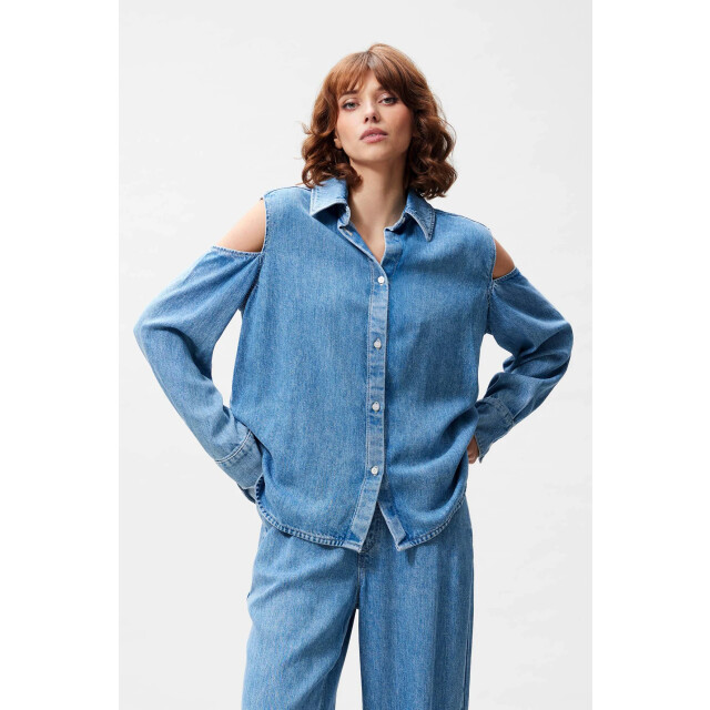 Catwalk Junkie 2601021609 open shoulder denim blouse 2601021609 Open shoulder denim blouse large