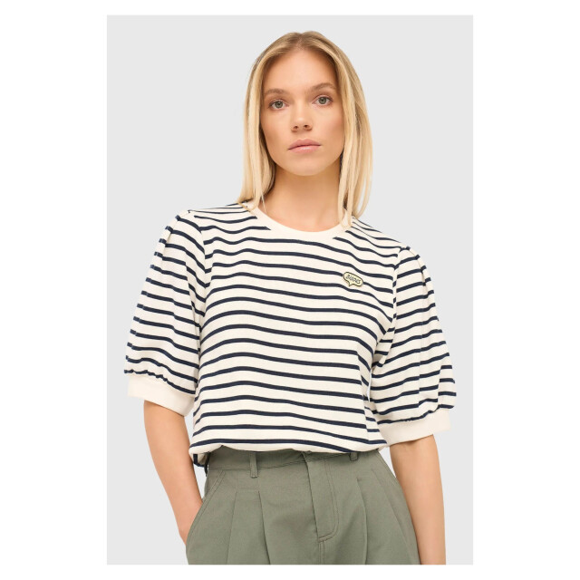 Janice sweaters corey Corey large