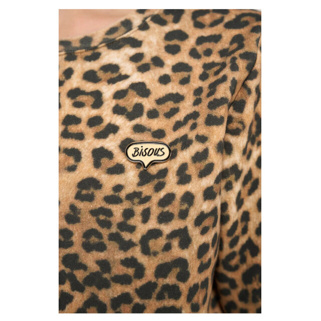 Janice sweaters corey Corey large