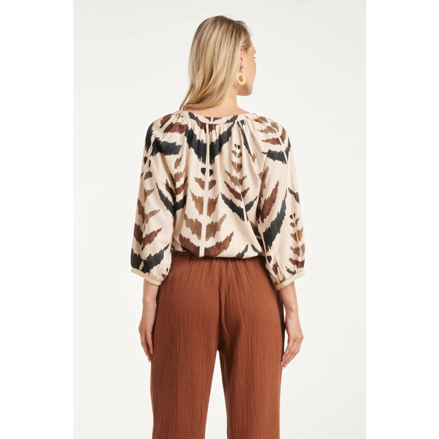 Smashed Lemon Blouse met v-hals en grafische aztec print | 8718679002967 large