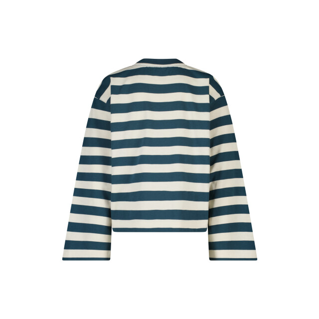 America Today Lilly jr 4242002324 516 large