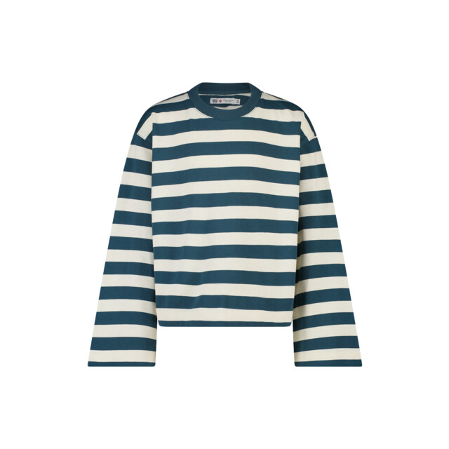 America Today Lilly jr 4242002324 516 large