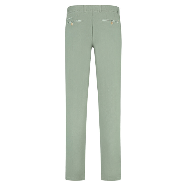 Com4 Chino 21282131 Com4 Chino 21282131 large