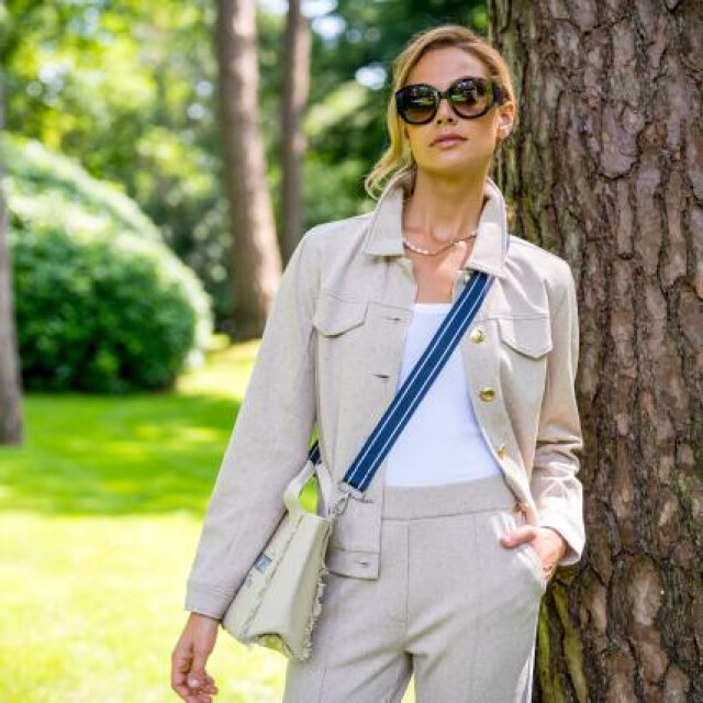 HV Polo natalie 04011000 1010 06111.820.0158 large