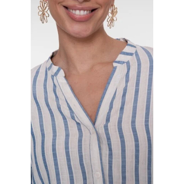 Geisha 63130-99 010 blouse striped embroiderd cuffs off-white/blue 63130-99 010 large