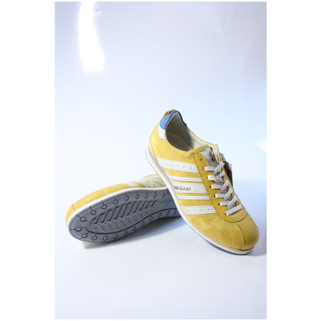 Kamo-Gutsu Tifo 046  Tifo 046  large