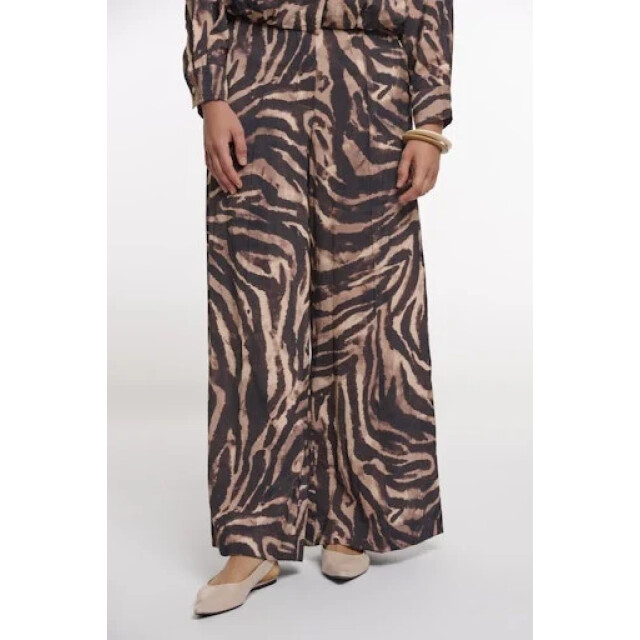 Rino & Pelle Darja regular.7002621 rino&pelle regular length wide leg pants brown zebra DarjaRegular.7002621 Brown zebra large