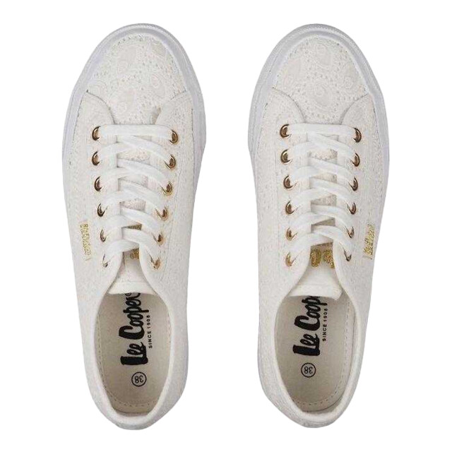 Lee Cooper Dames lace overlay trainers UTPP10778_white large