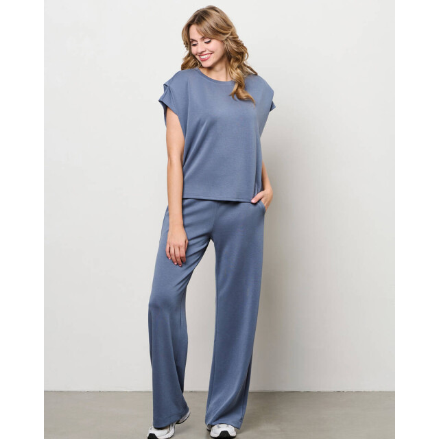 &Co Woman T-shirt to349 danae &Co Woman T-shirt TO349 DANAE large