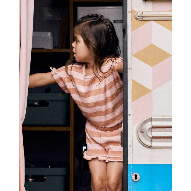 Daily 7 T-shirt 930409 Daily 7 T-shirt 930409 large