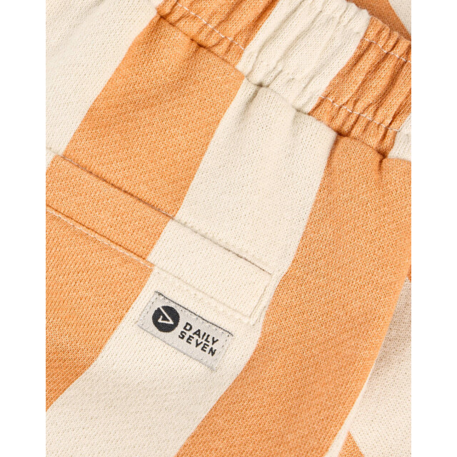 Daily 7 Short 920380 Daily 7 Short 920380 large