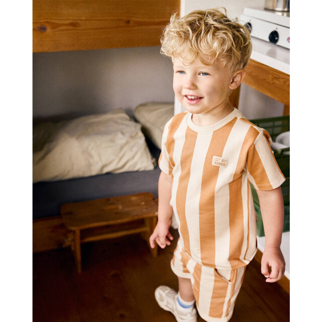 Daily 7 T-shirt 920356 Daily 7 T-shirt 920356 large