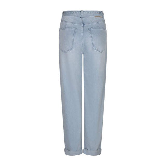 Red Button Caitlin damage Caitlin Damage large