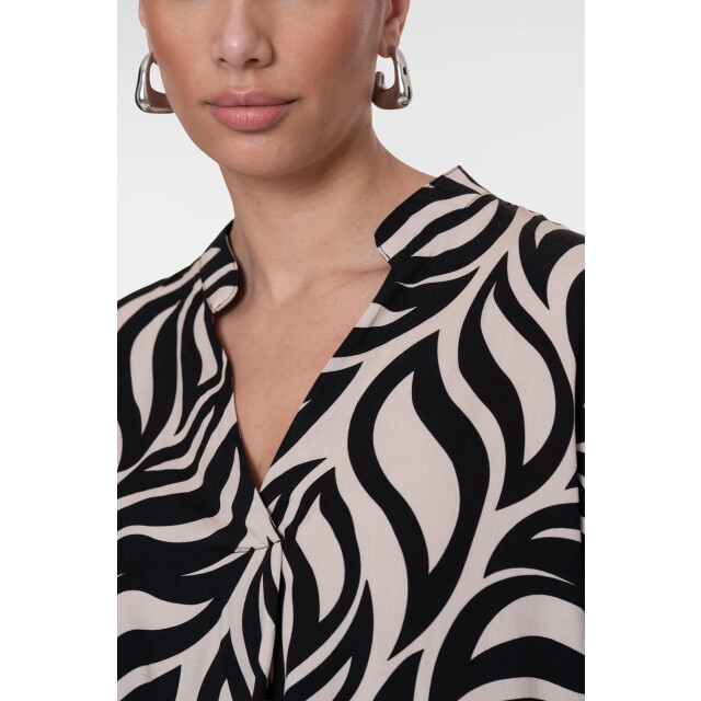 Geisha 63295-70 top bi-color 63295-70 Top bi-color large