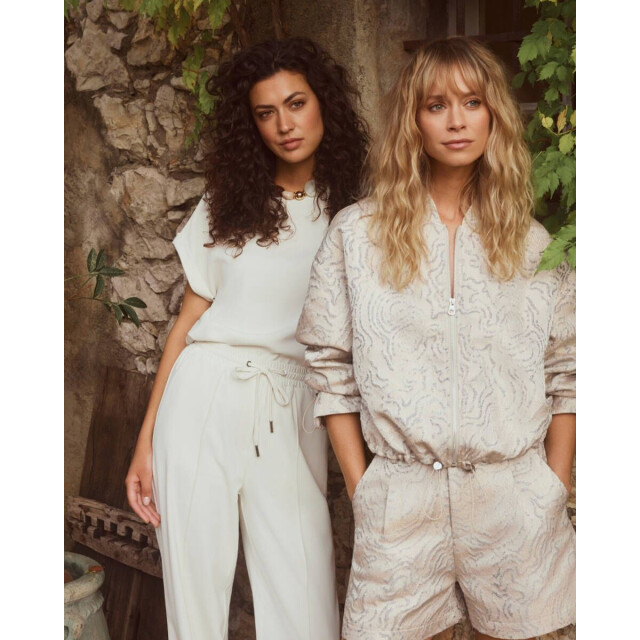 Lofty Manner ra11. top rivka 115 06613.180.0005 large