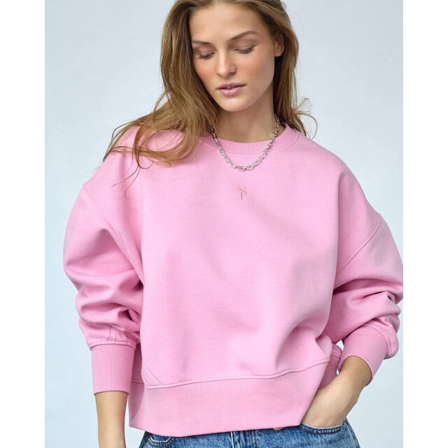 Sisters Point Sweat 16457 hike-sw Sisters Point Sweat 16457 HIKE-SW large