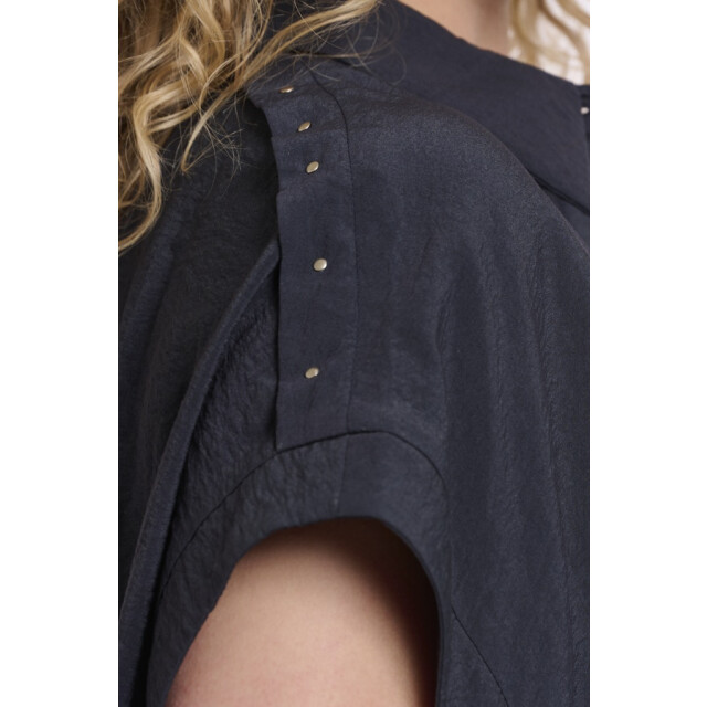 Rino & Pelle boxy capsleeve top with pleats in waist imela.7002621 dark 06011.261.0050 large