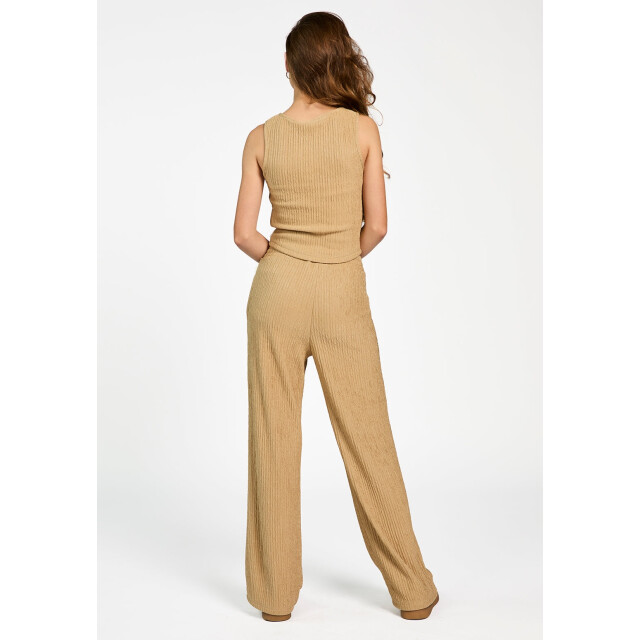 AI&KO Ramona pes 562  Ramona Pes 562  large