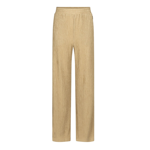 AI&KO Ramona pes 562  Ramona Pes 562  large