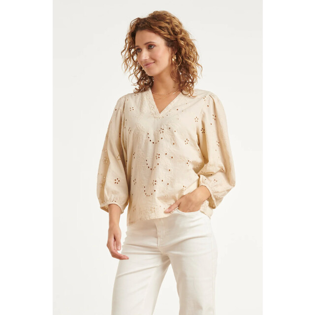 Smashed Lemon Crème blouse met broderie details en lange mouwen | 8718679041034 large