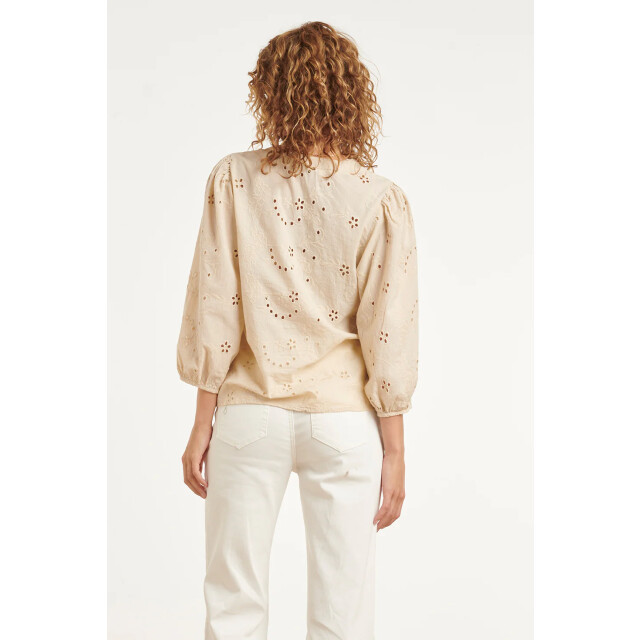 Smashed Lemon Crème blouse met broderie details en lange mouwen | 8718679041034 large