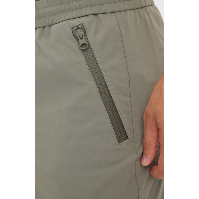 Plain Turipl zip shorts 120 dried sage 40986-31319 dried sage '' large