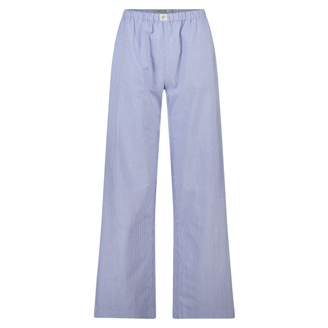 America Today Mya 2422002390 034 large