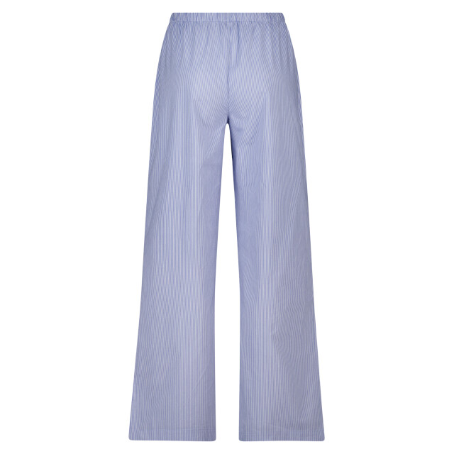 America Today Mya 2422002390 034 large