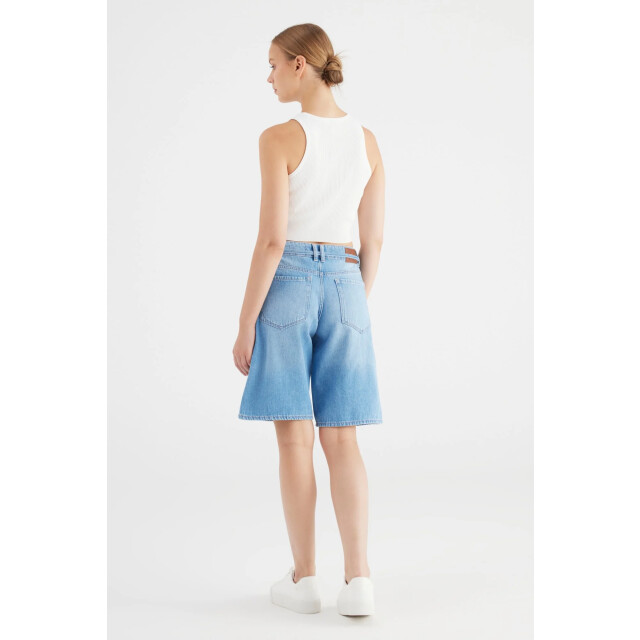 Cup of Joe Harper midi short light blue COJ Harper LightBlue large