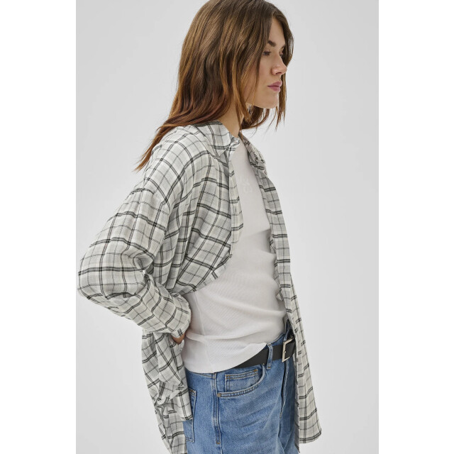 My Essential Wardrobe 10705502 iris boxy shirt 10705502 Iris Boxy Shirt large