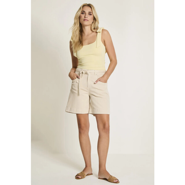 Para Mi Mira short Mira Short large