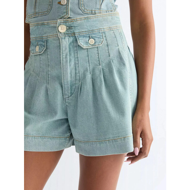 Wrangler Country estate short pale denim 112378221 large