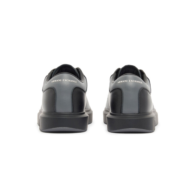 Armani Exchange Xux123 sneakers XUX123 large