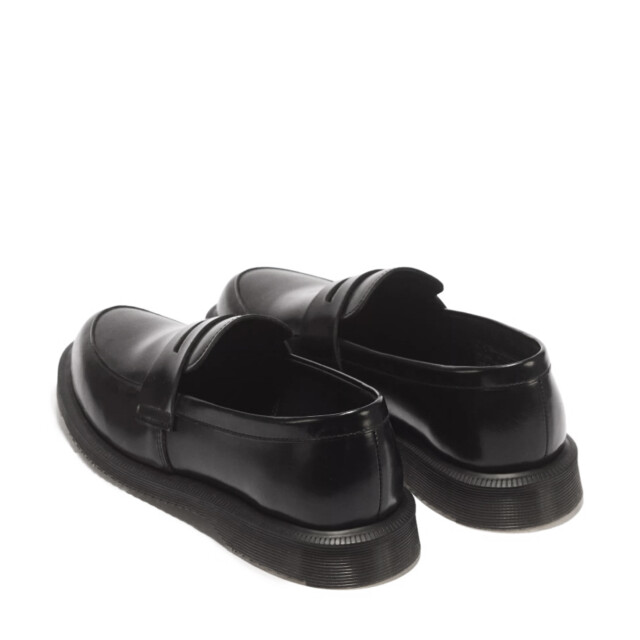 Dr. Martens Dr. martens temara polished smooth black loafers dames 41359001 large