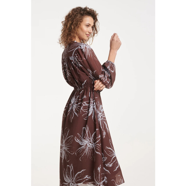 Smashed Lemon Midi jurk met grote bloemenprint in bruin en licht blauw | 8718679061582 large