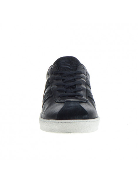 These are the most special Chanel sneakers - FitforhealthShops