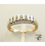 Atelier Christian Geel gouden ring met briljant geslepen diamanten