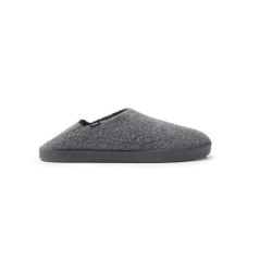 Toms Ezra