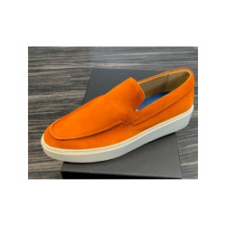 Giorgio 13781 oranje suede loafer met witte zool.  limited edition