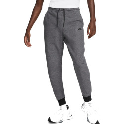 Nike Sportswear tech fleece