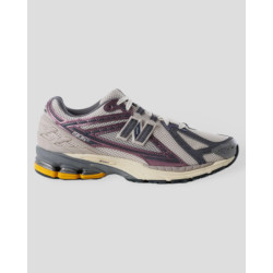 New Balance 1906r sneakers