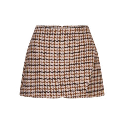 Josh V Shorts rowin