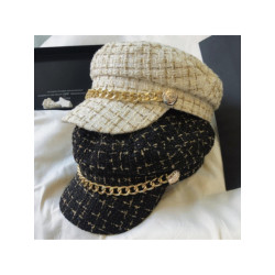 The Dezzy Factory Luxe Bibi hoed met gouden ketting